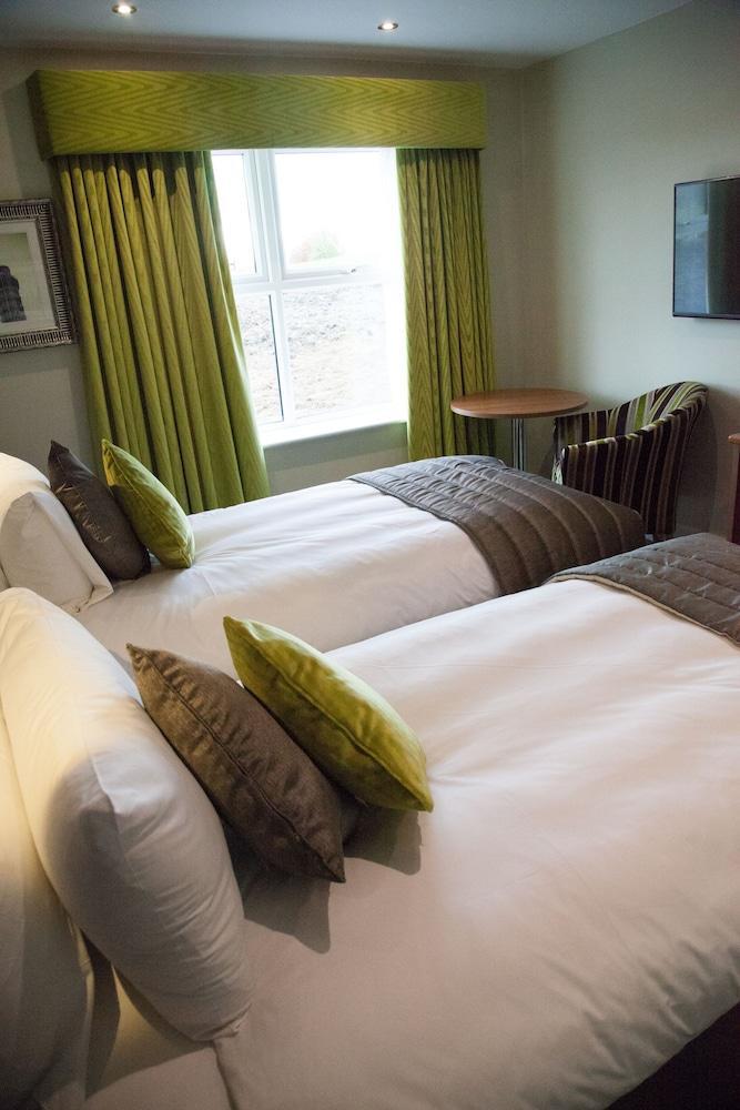 Magnolia Park Hotel, Golf & Country Club Boarstall 外观 照片