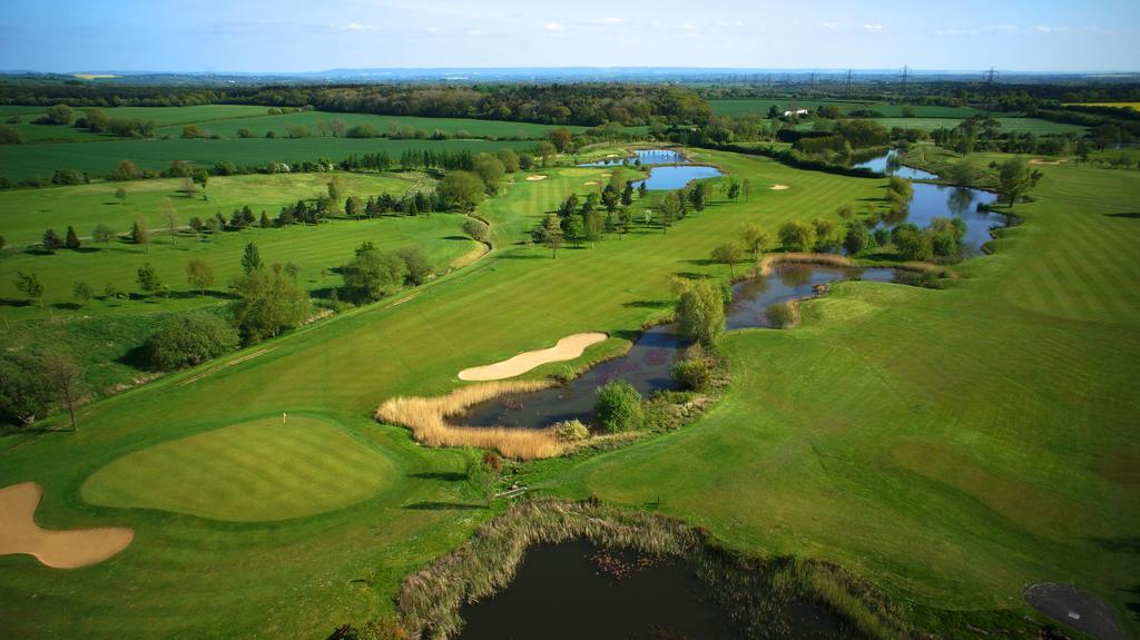 Magnolia Park Hotel, Golf & Country Club Boarstall 外观 照片