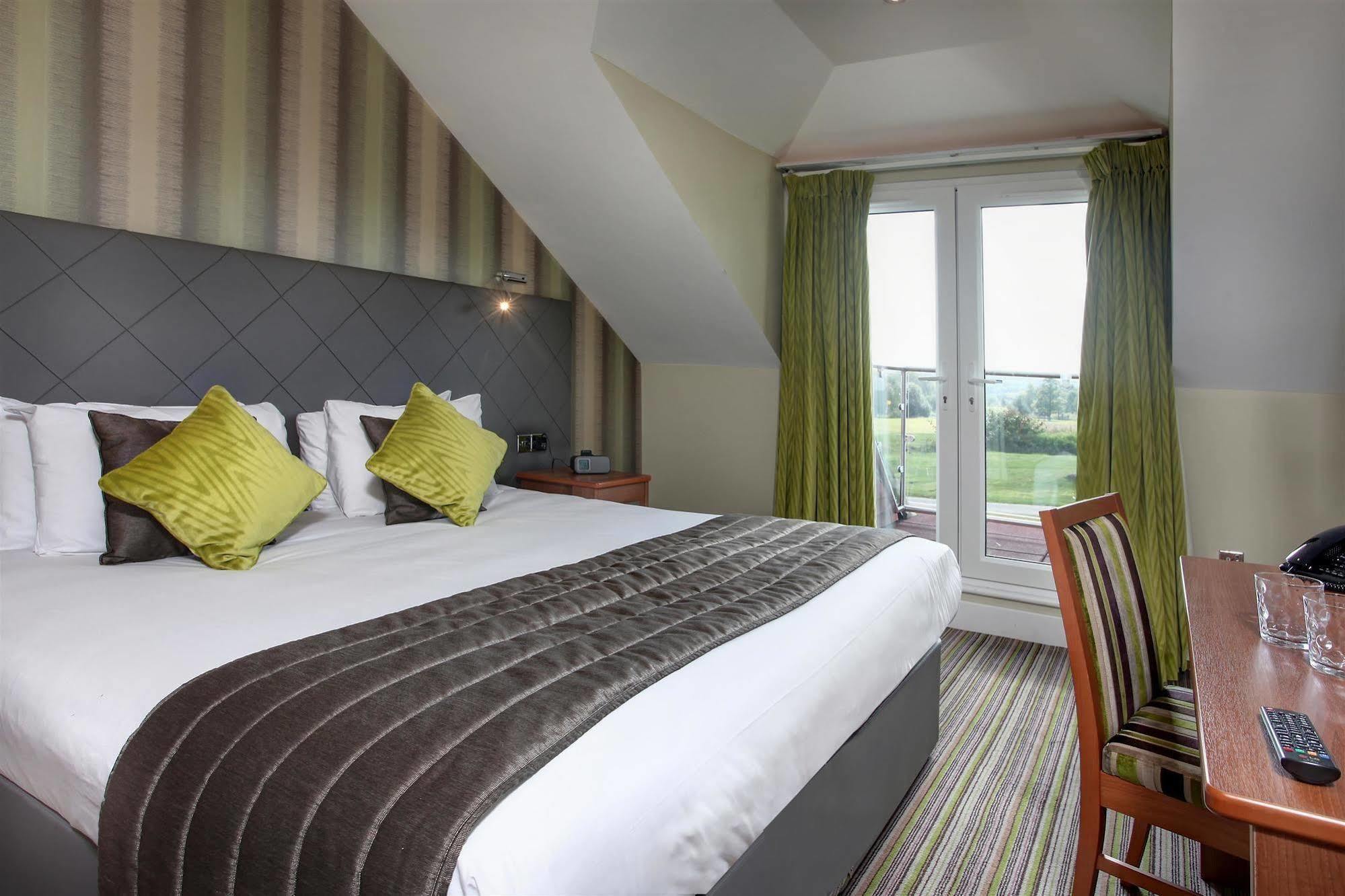 Magnolia Park Hotel, Golf & Country Club Boarstall 外观 照片