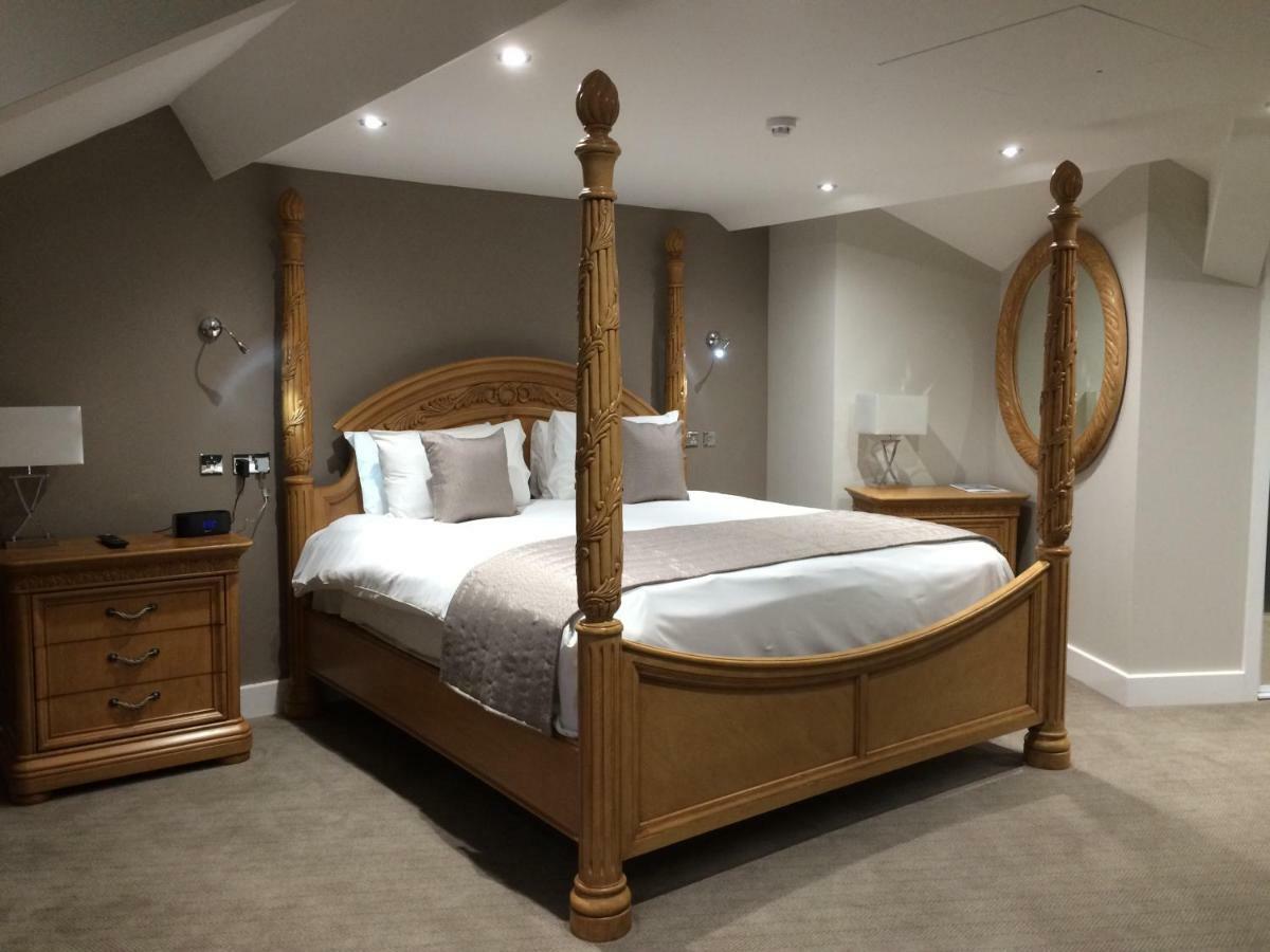 Magnolia Park Hotel, Golf & Country Club Boarstall 外观 照片