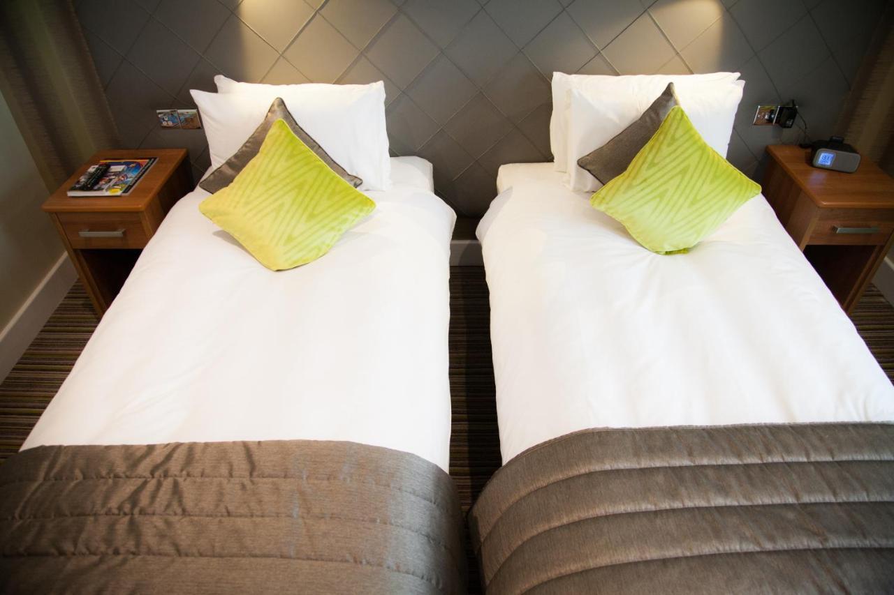 Magnolia Park Hotel, Golf & Country Club Boarstall 外观 照片